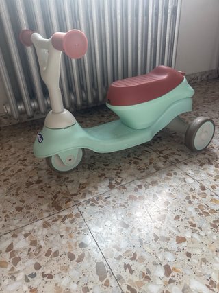 Triciclo Chicco para bebé