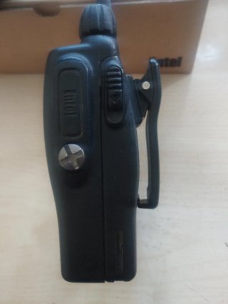 Walkie Talkie Entel con cargador