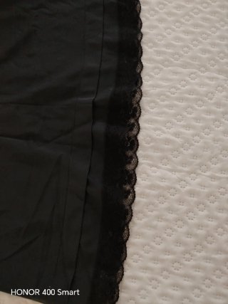 Camisón negro con encaje