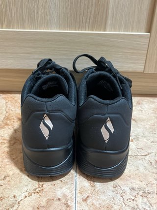 Zapatillas Skechers Uno Tailored Air
