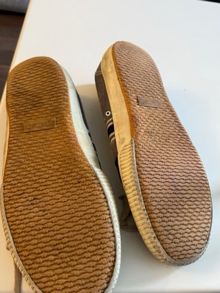 Zapatillas Williot grises y negras