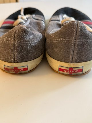 Zapatillas Williot grises y negras