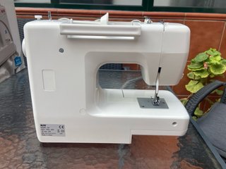 Máquina de coser Alfa 740 (1 solo uso)