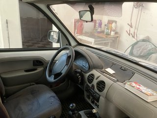Renault kangoo D-F8Q P6 2002