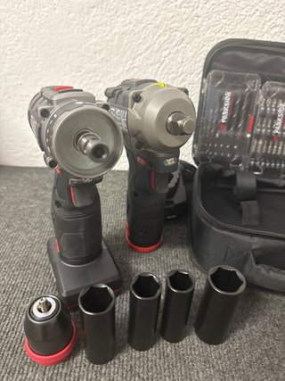 Pack Taladro y Atornillador Parkside 12V