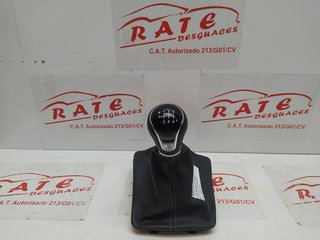 POMO PALANCA CAMBIO SEAT ATECA (KH7) Reference