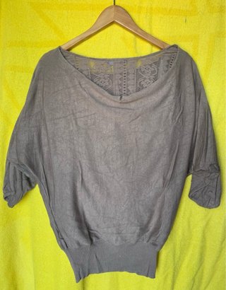 Blusa manga murciélago con encaje M