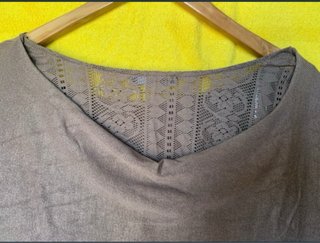 Blusa manga murciélago con encaje M