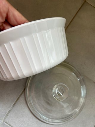 Tupper de cerámica con tapa de cristal