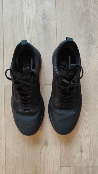 Zapatillas Vans Ultrarange Exo Negras