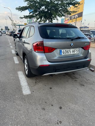 BMW X1 2011