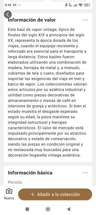 Baúl antiguo de madera y metal