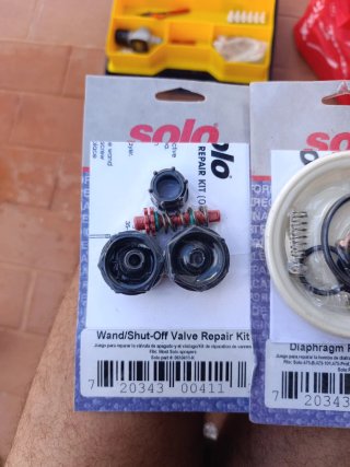 Kit Reparación Válvula y Bomba Solo