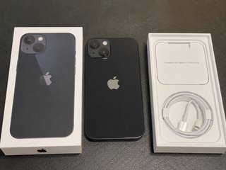 iPhone 14 Midnight