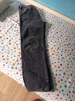 Pantalón vaquero Zara hombre gris