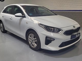 Kia Ceed 1.6 MHEV iMT Drive 100 kW (136 CV)