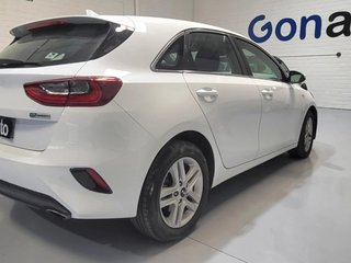 Kia Ceed 1.6 MHEV iMT Drive 100 kW (136 CV)