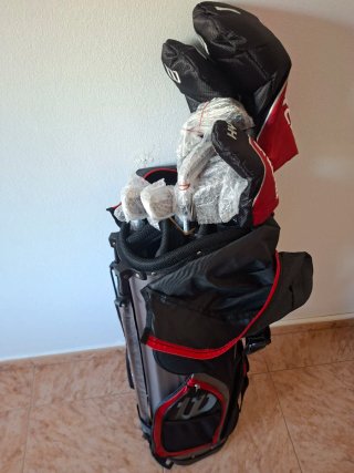 Set Palos Golf Wilson Principiantes