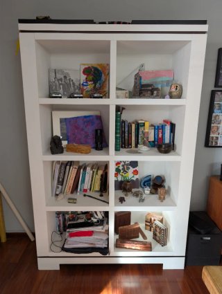 Muebles de salón blanco con vitrina ! Negociable!