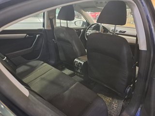 Volkswagen Passat 2011