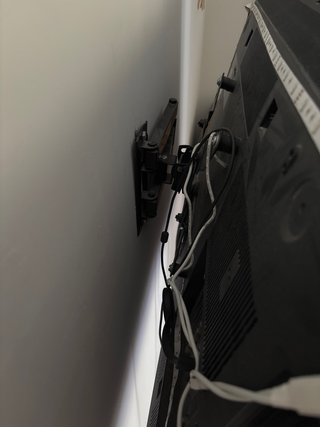 Televisor Sony Bravia Negro + colgador
