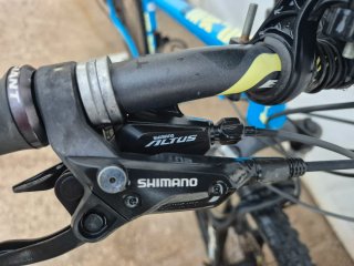 Bicicleta BH Azul con Shimano