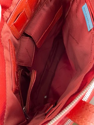 Bolso Piquadro Piel y Tejido Rojo