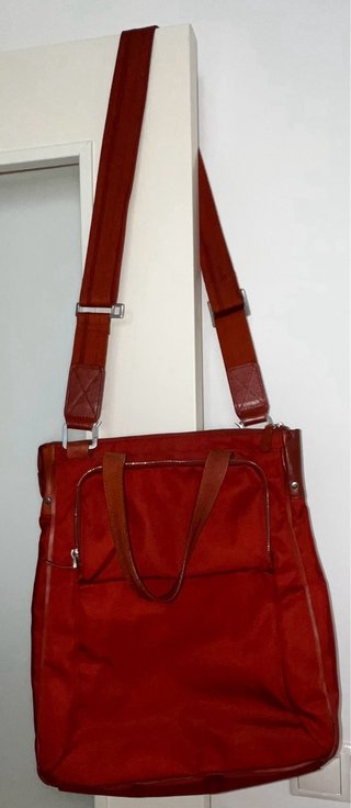 Bolso Piquadro Piel y Tejido Rojo