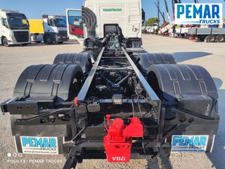 VOLVO  FMX 450 6X2 CHASIS - 1o EJE 9T