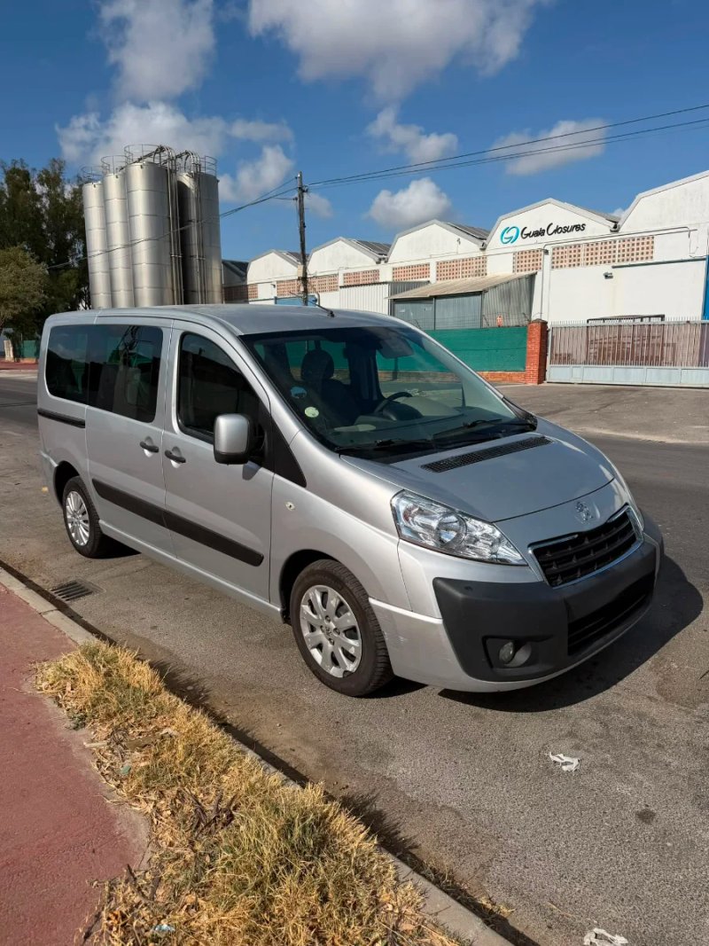 Peugeot Expert 2013 - foto 1