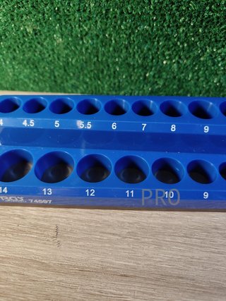 Soporte de plástico para llaves de vaso BGS