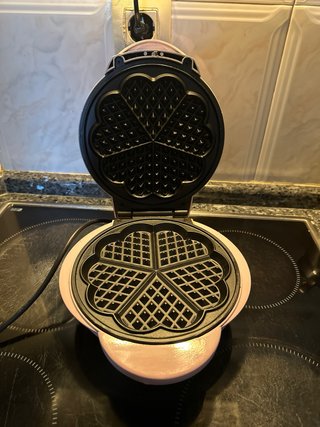 Mini gofrera rosa 1000W