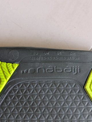 Chanclas Decathlon Ng/Bl con velcro 43-44