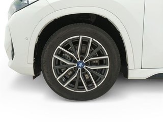 BMW iX1 xDrive30