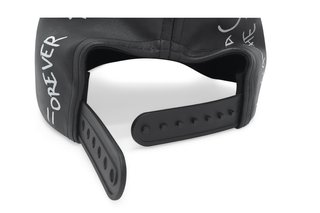 Nueva Zara Gorra efecto piel negra
