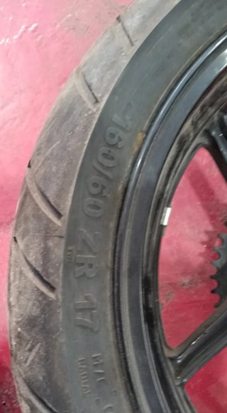 Rueda Trasera Kawasaki ER6 con Llanta