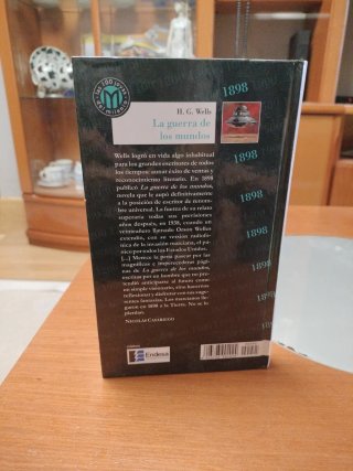 Libro de ciencia ficción: La guerra de los mundos