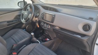 Toyota Yaris 2016