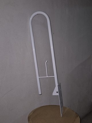 Barra de apoyo baño metal blanca