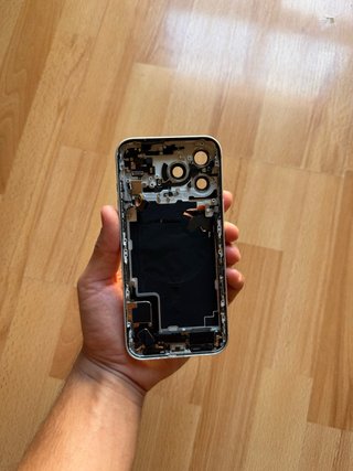 Chasis iPhone 17 Pro Max Roto
