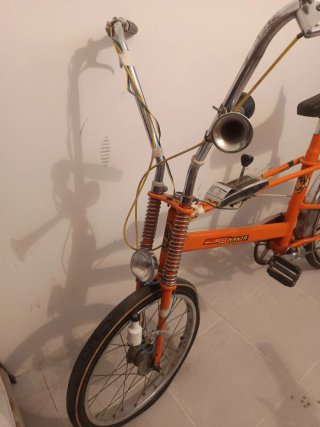 Bicicleta BMX Naranja Antigua
