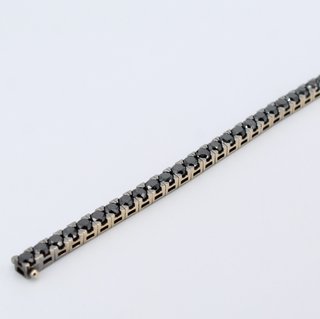 Pulsera de oro blanco de 18k. Peso: 25.84 gr.