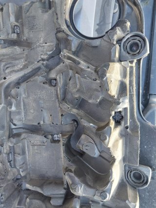 Tapa motor  Ibiza 6J 2010
