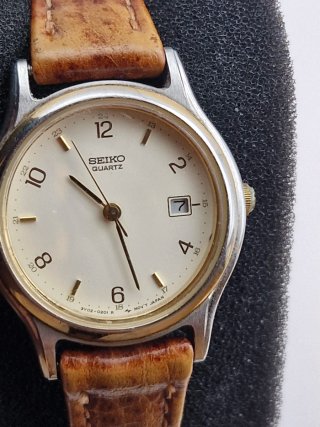 Orologio Seiko Quartz Vintage 3Y02-0061