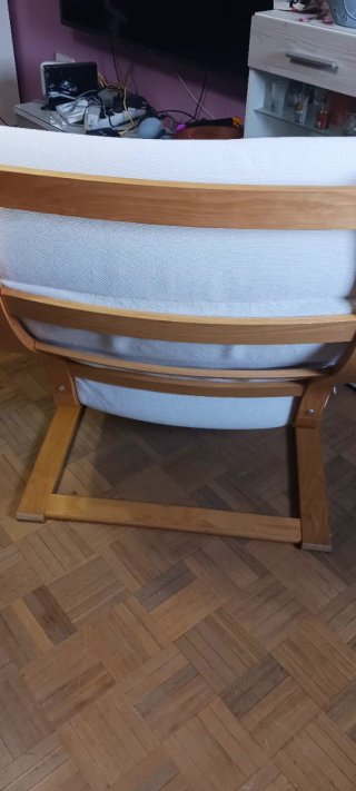 Tumbona Peyo  y tela la funda esta desgastada OJO!
