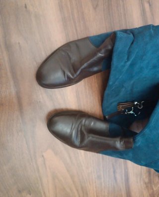 Botas de piel hípica azul y marrón