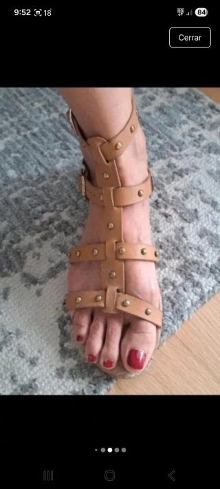 Sandalias estilo griego marrones
