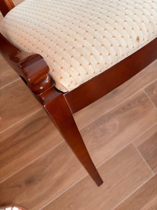 6 Sillas de comedor madera maciza tapizadas