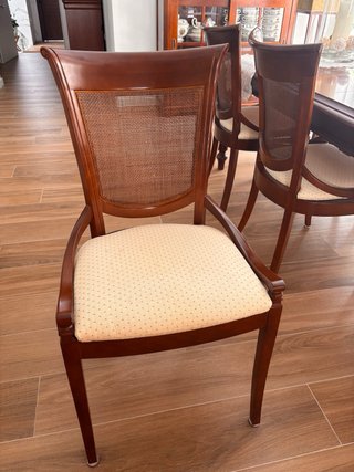 6 Sillas de comedor madera maciza tapizadas