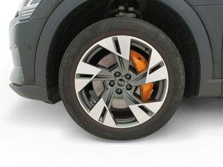 Audi e-tron Advanced 55 quattro
